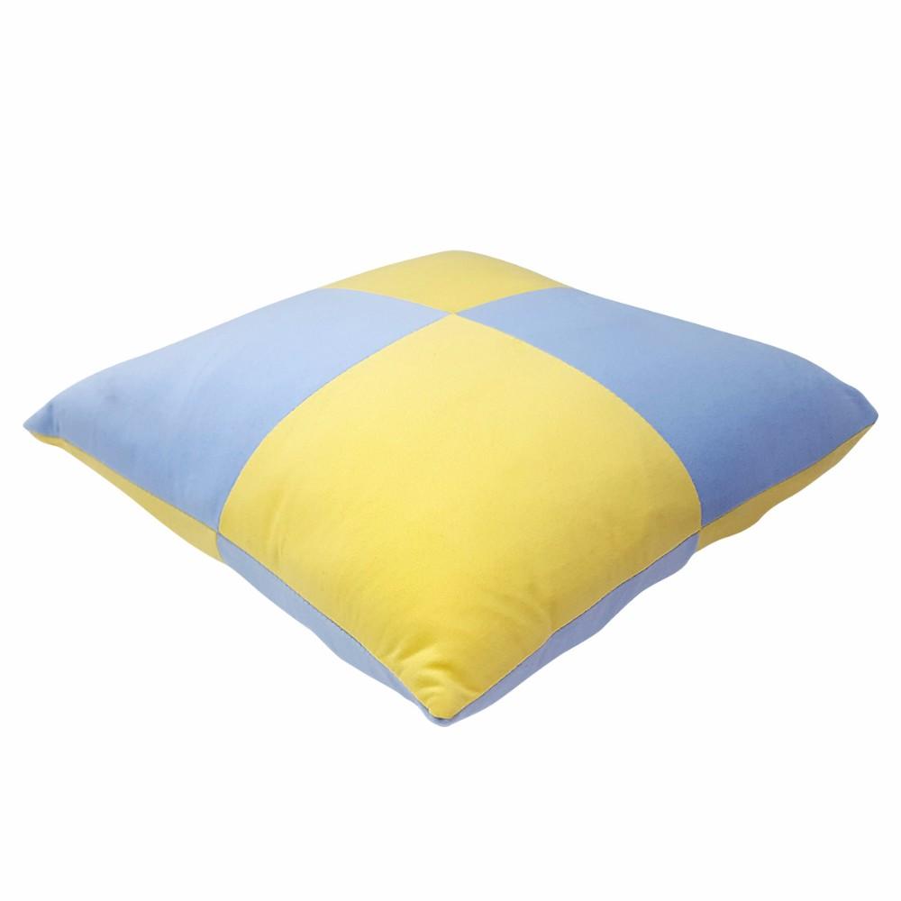 cushions02b.jpg