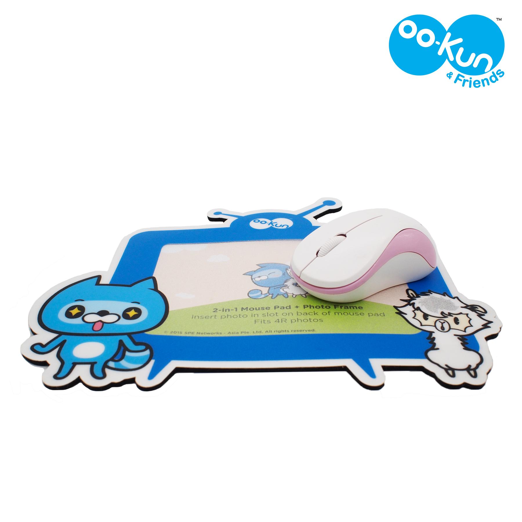 Mousepad with mouse.jpg