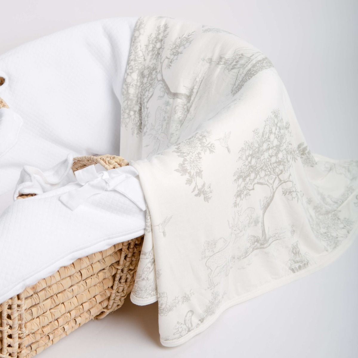 House of Holly Luxe Bamboo Blanket + Free pillowcase for M size pillows (16 Designs)
