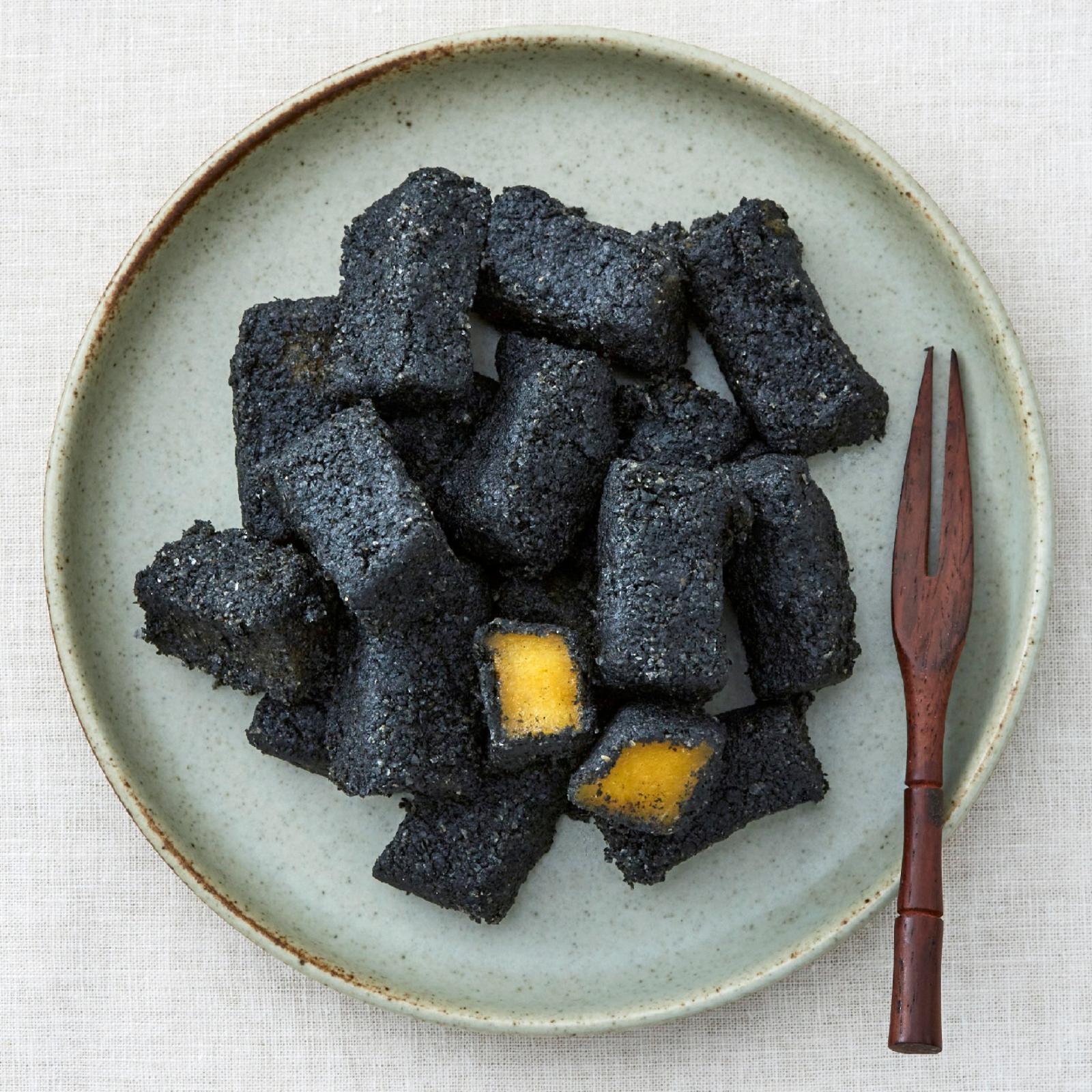 Regent - Japanese Style - Glutinous Rice Cake - Black Sesame - Beagley  Copperman