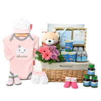 FarEastFlora.com - Baby Hamper - Princess Nest - BH27
