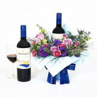 FarEastFlora.com - Wine - Montgras Estate Merlot x Flowers Wine Gift Set - WE04