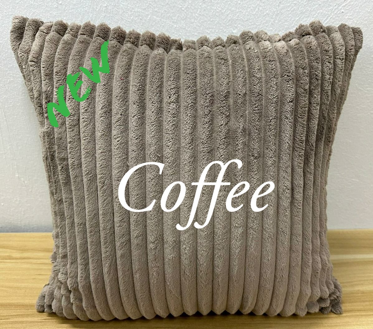 🍀NEW🍀 Velvet Cushion Cover (45cm x 45cm)