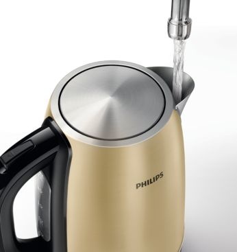 Easy lid and spout filling