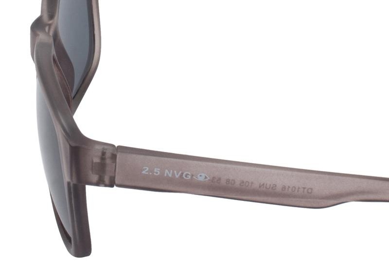 SUN 105 08_left_800x550_Zoom.jpg