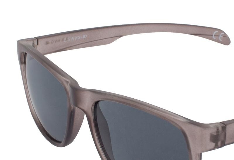 SUN 105 08_45left_800x550_Zoom.jpg