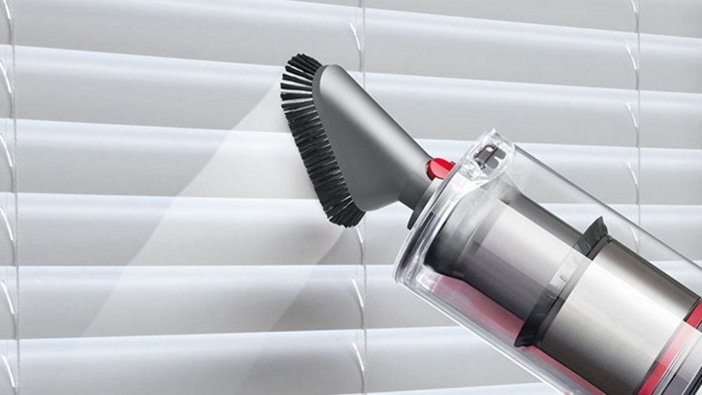 Soft dusting brush