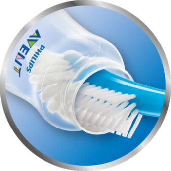 Curved brush head for easy cleaning